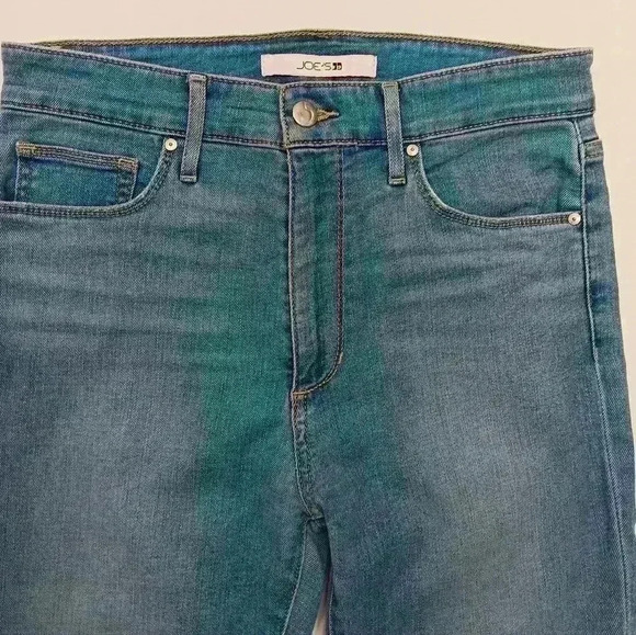 JOE'S Ladies jeans.  Size 28. - Picture 5 of 7